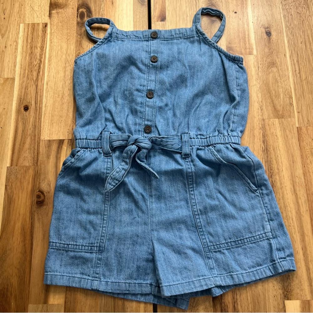 Old Navy Kids Chambray Romper (Size S 6-7)